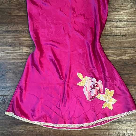 Julianne Rae 100% Silk Fuscia Pink Sleeveless Satin Slip Dress‎ Floral Appliqué - Picture 3 of 7